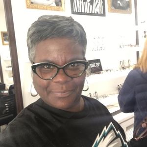 Meet your Posher, Carla